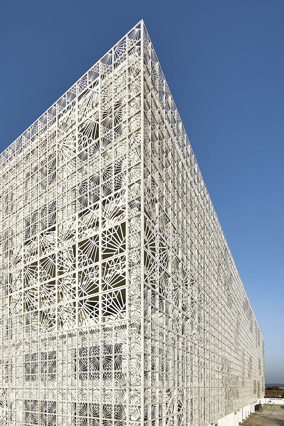 auric hall aurangabad by imk architects