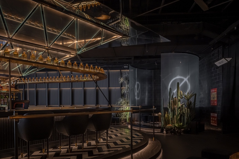 pluto bar china by triostudio 2