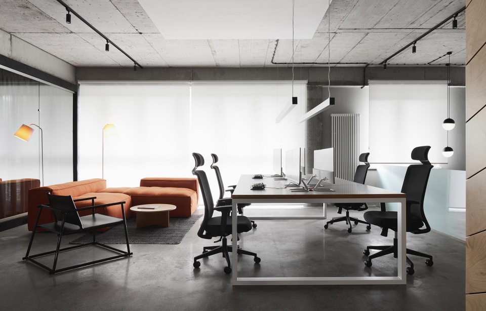 Office AV by Line Design Studio