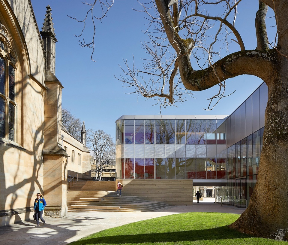 gooood archive university