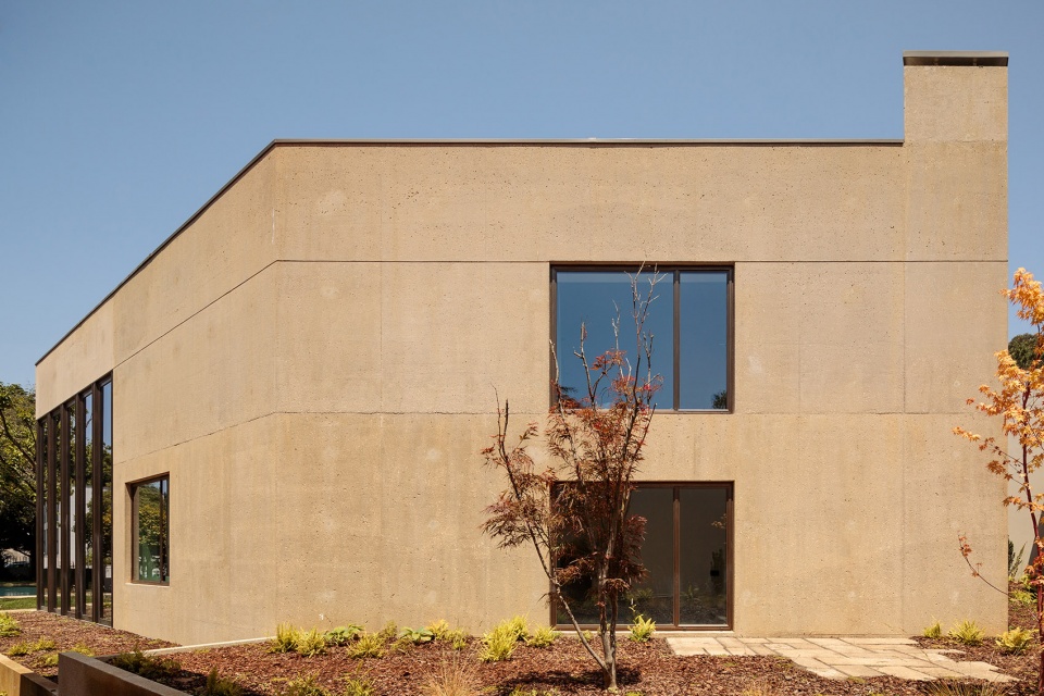 HOUSE 2 OPORTO by Ricardo Bak Gordon