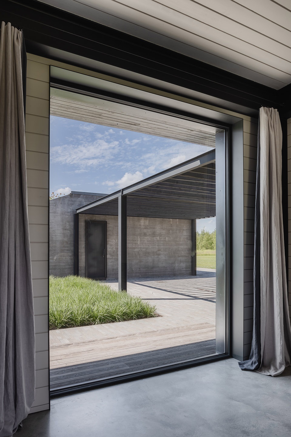 krm house by open ad