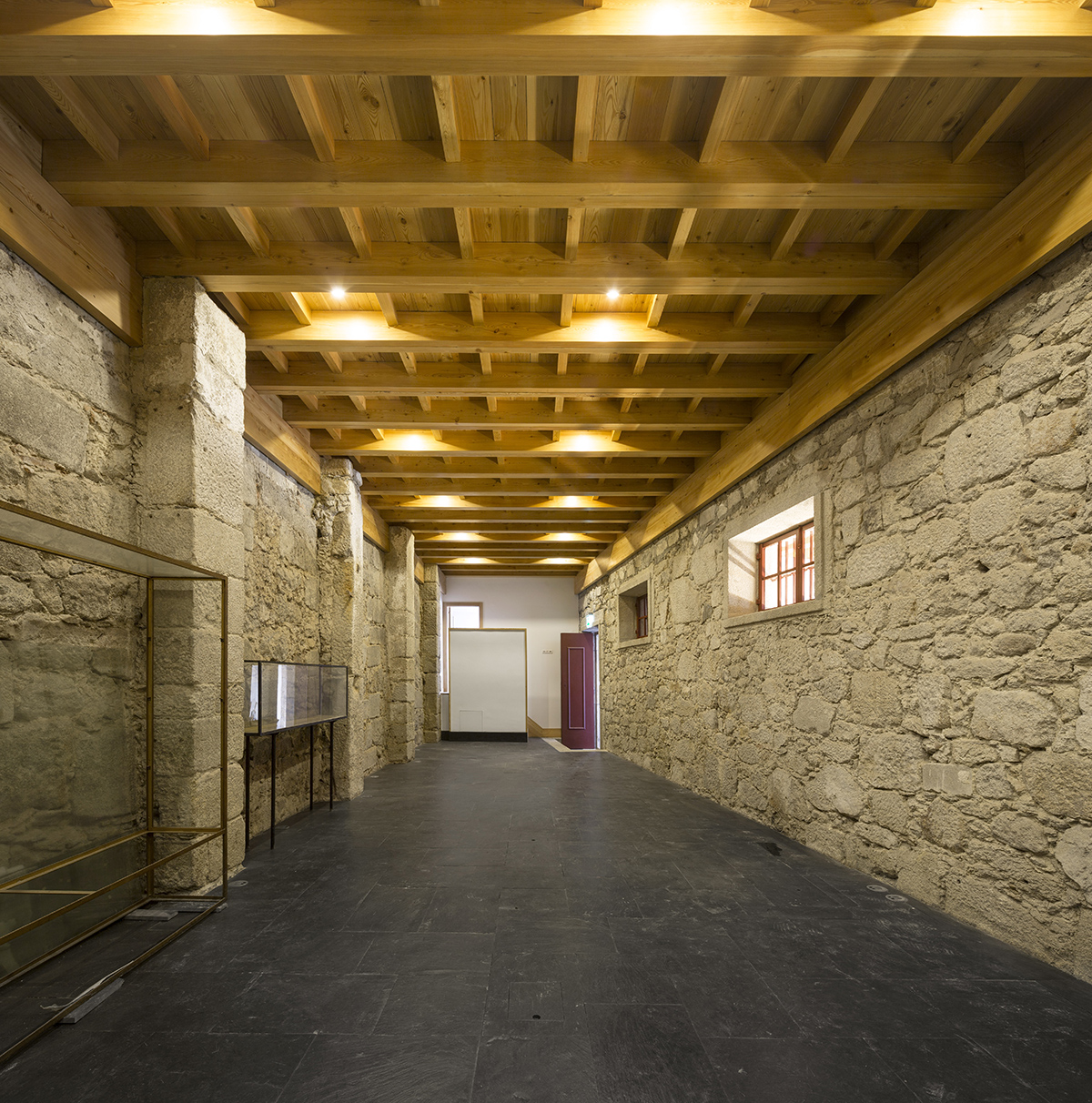 refurbishment of cabido facilities by carlos castanheira clara bastai