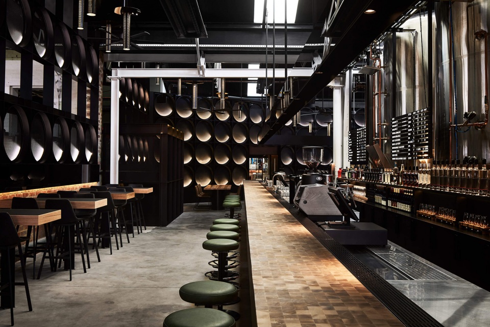 deeds brewing taproom by splinter society architecture