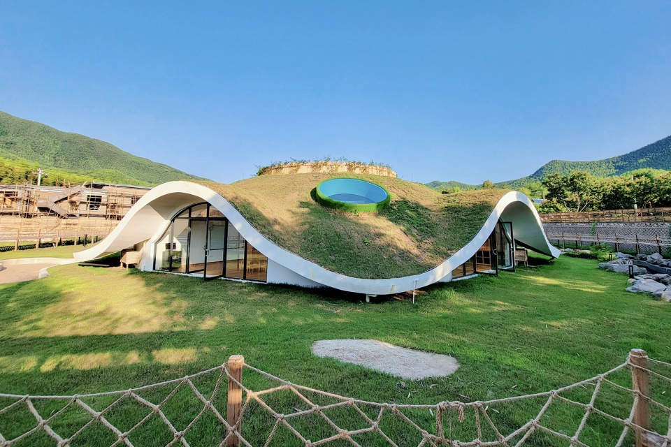 parent child pastoral complex in chunfengli china by hangzhou wugong space design co ltd