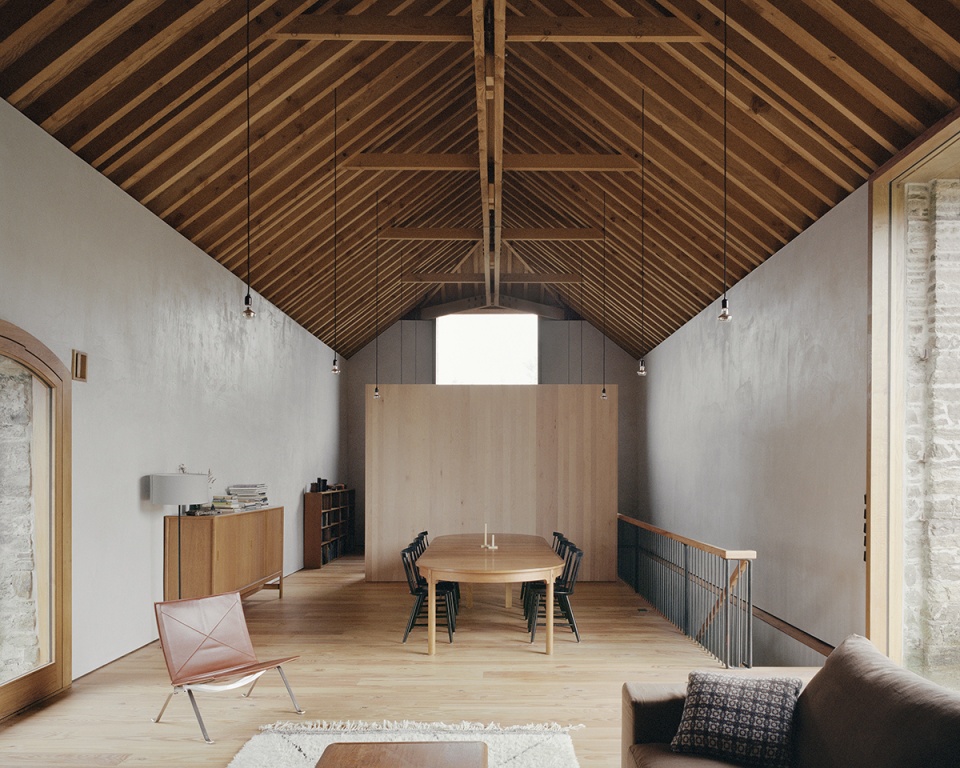 redhill barn devon by type