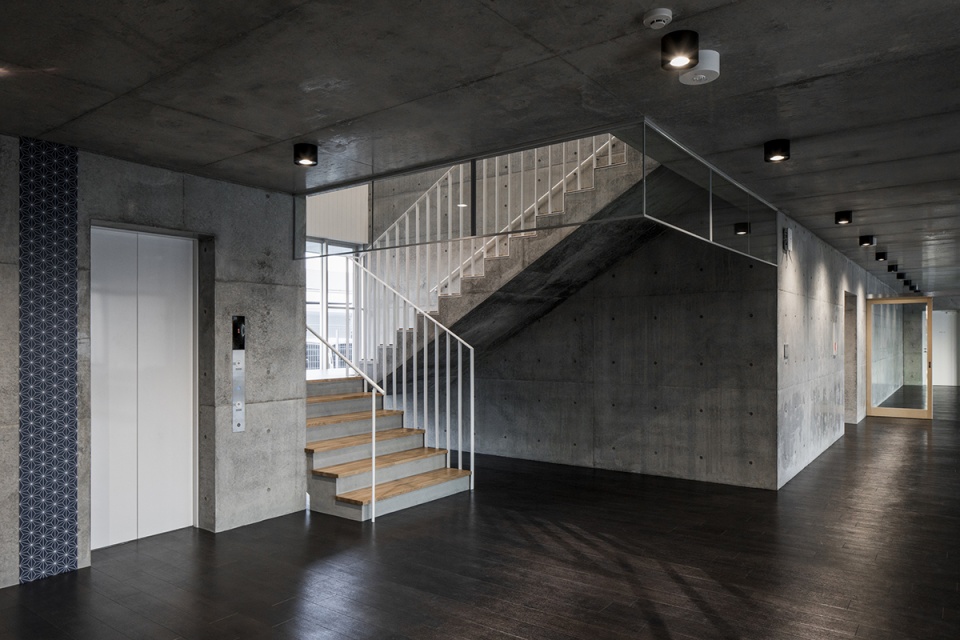 shiseikan by mikami architects