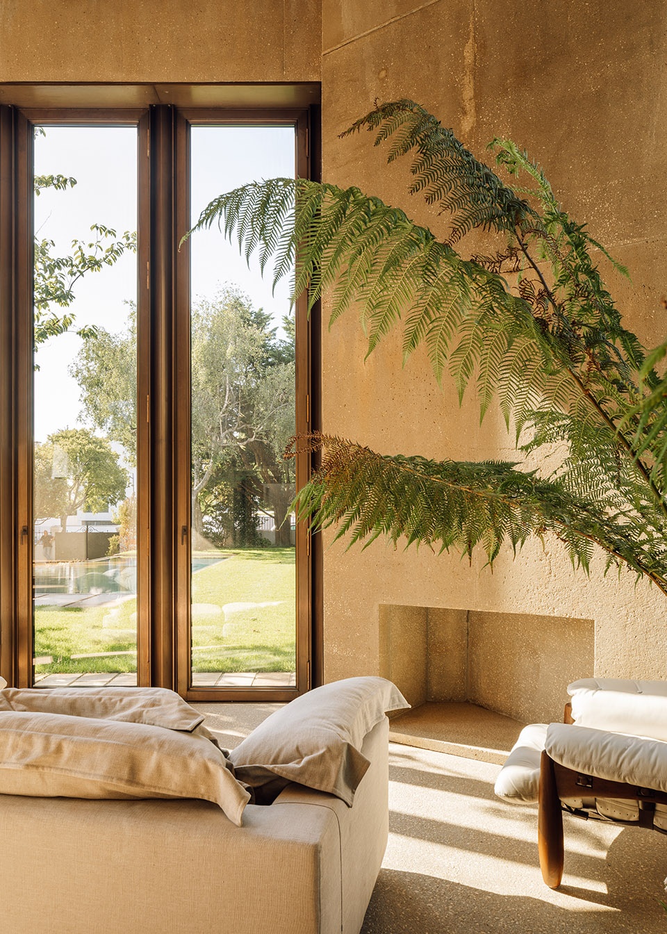 HOUSE 2 OPORTO by Ricardo Bak Gordon