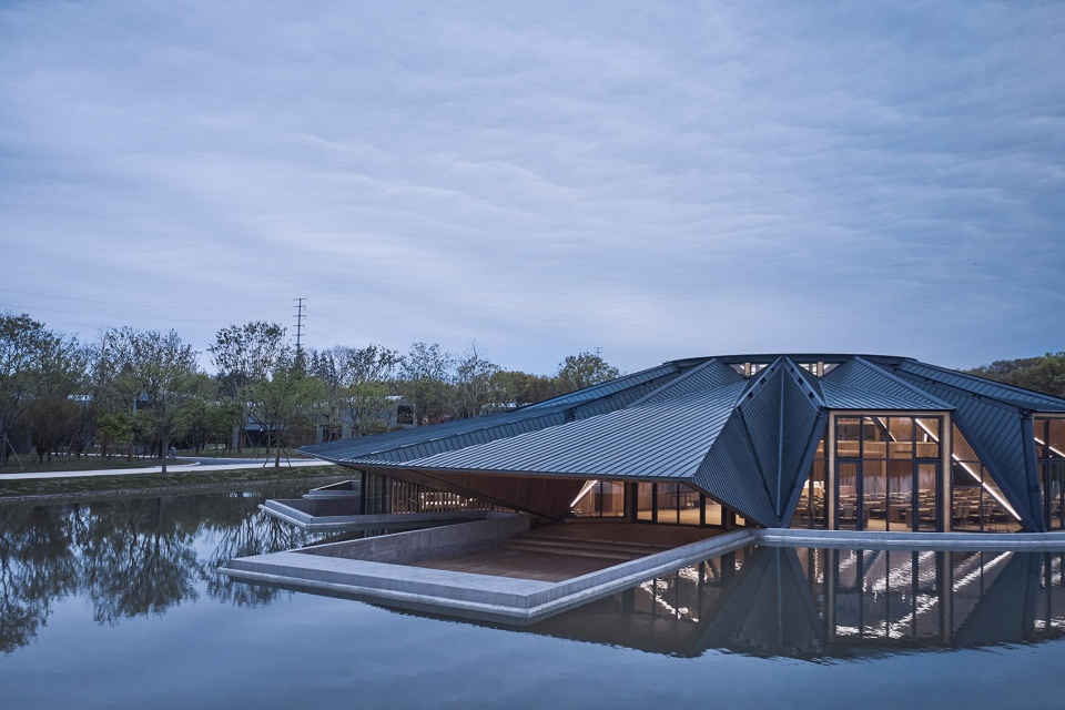 dongfeng parlor water exhibition center china by tjad original design studio
