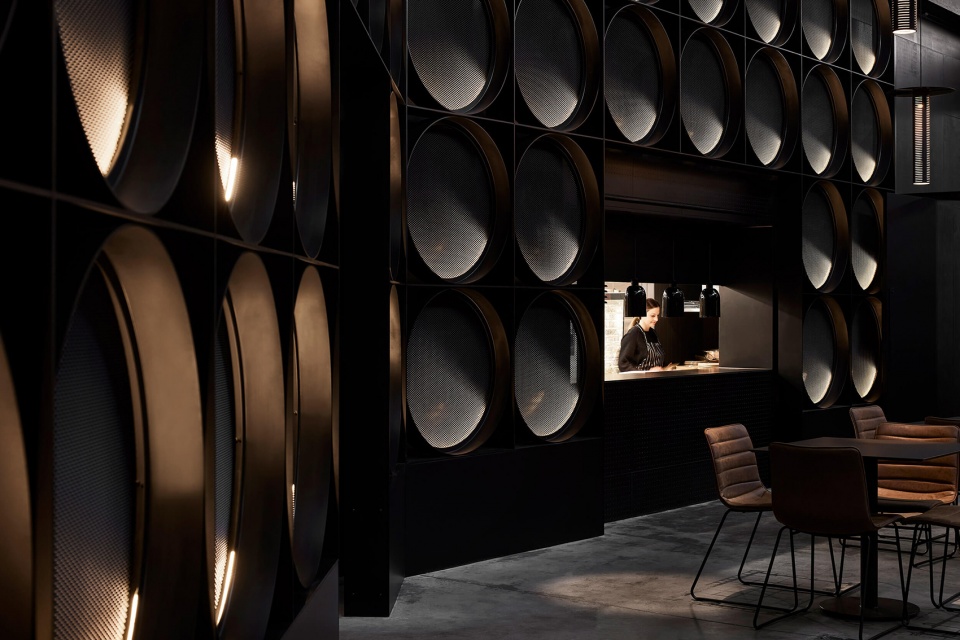 deeds brewing taproom by splinter society architecture