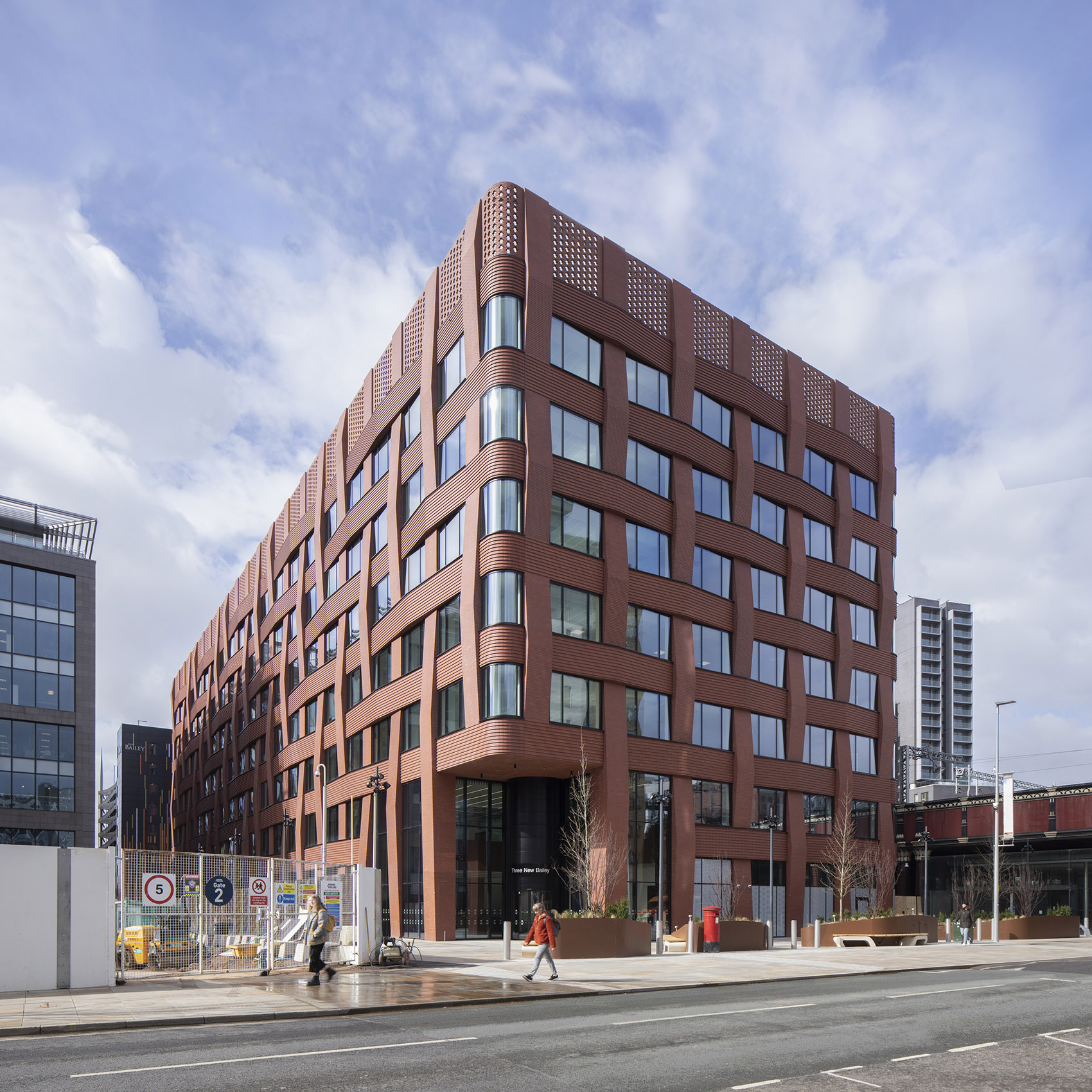 New commercial building for HMRC by Make Architects