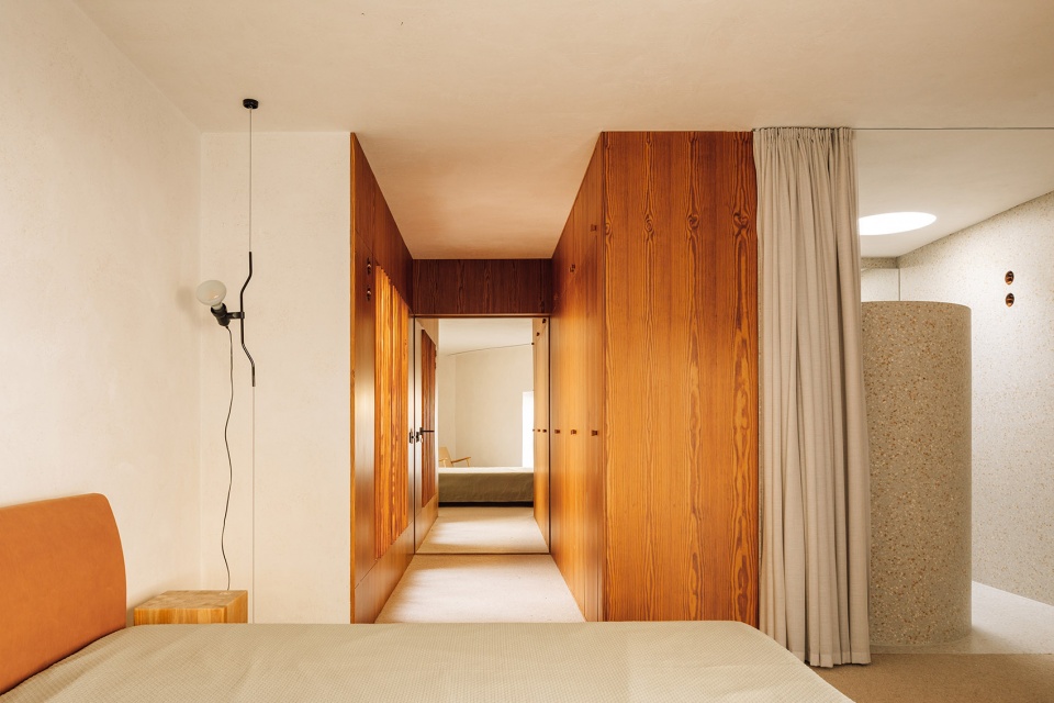 HOUSE 2 OPORTO by Ricardo Bak Gordon