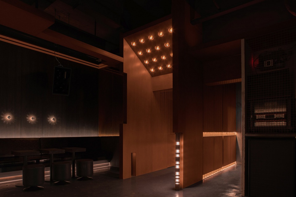 Lieben Bar by All Design Studio