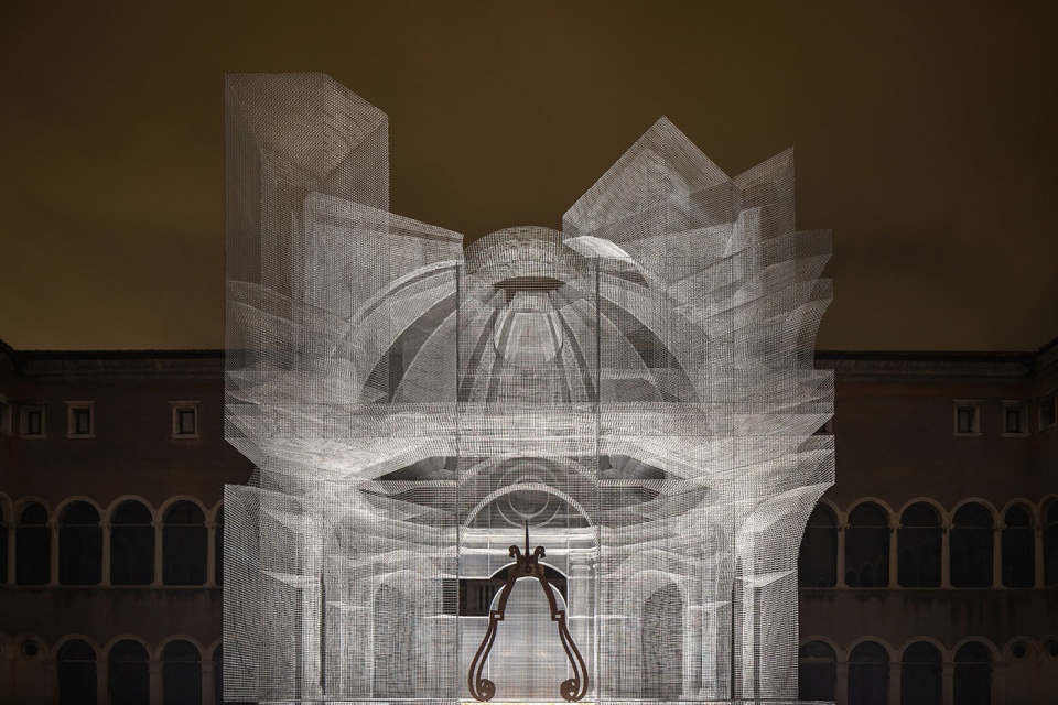 Sacral Edoardo Tresoldi