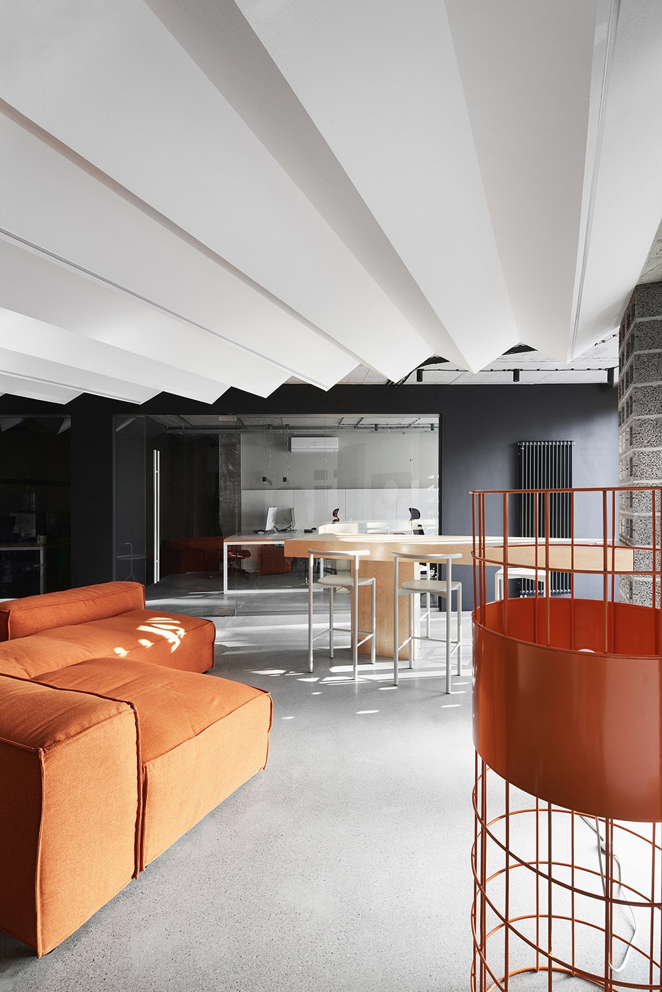 Office AV by Line Design Studio
