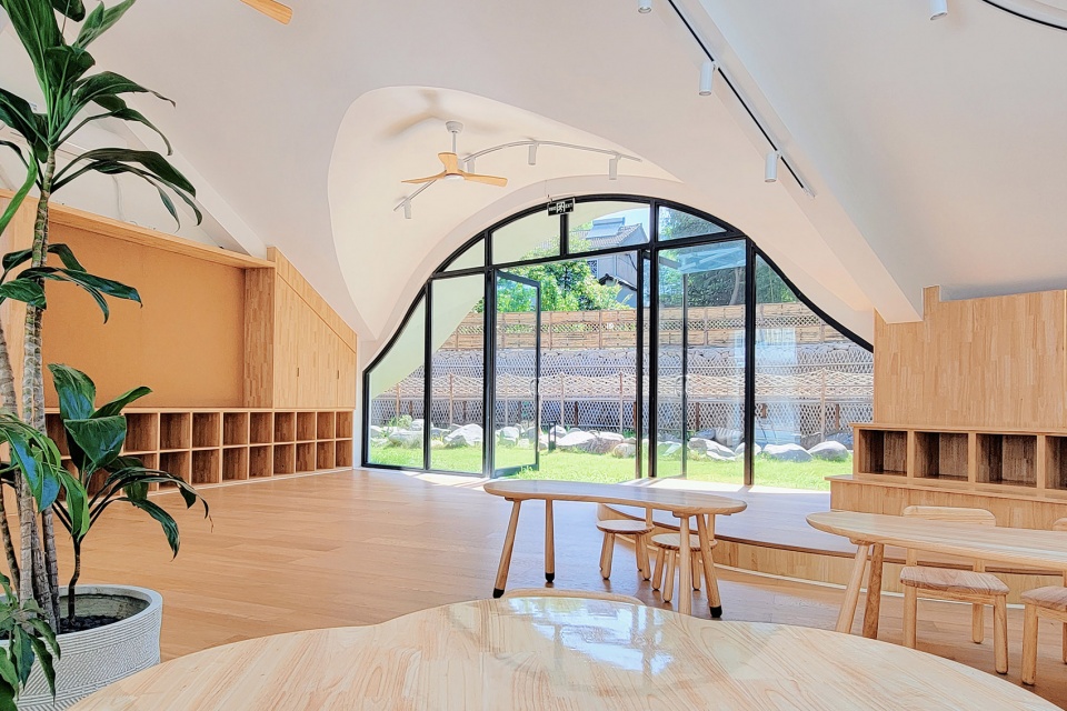 parent child pastoral complex in chunfengli china by hangzhou wugong space design co ltd