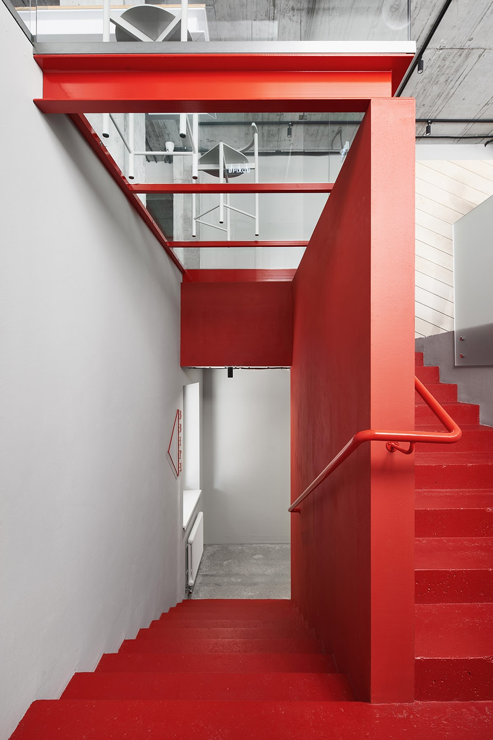 Office AV by Line Design Studio