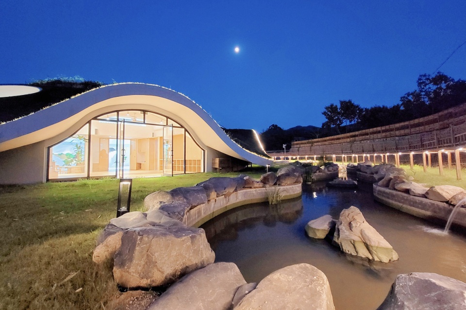 parent child pastoral complex in chunfengli china by hangzhou wugong space design co ltd