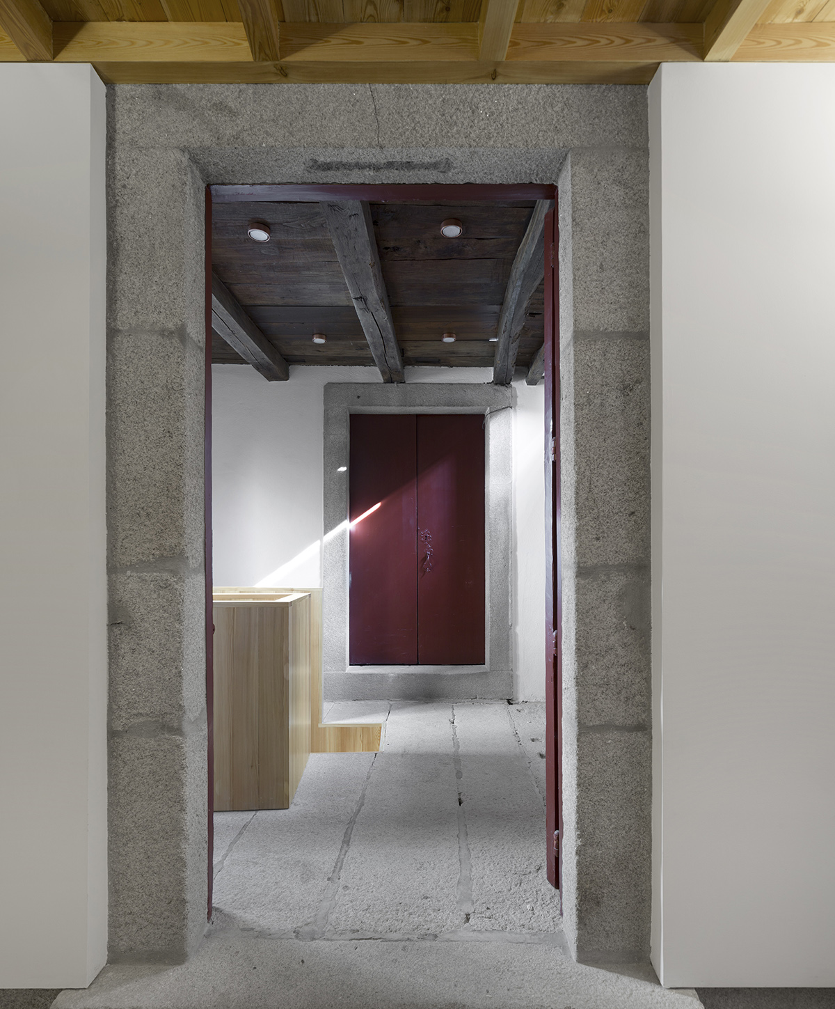 refurbishment of cabido facilities by carlos castanheira clara bastai