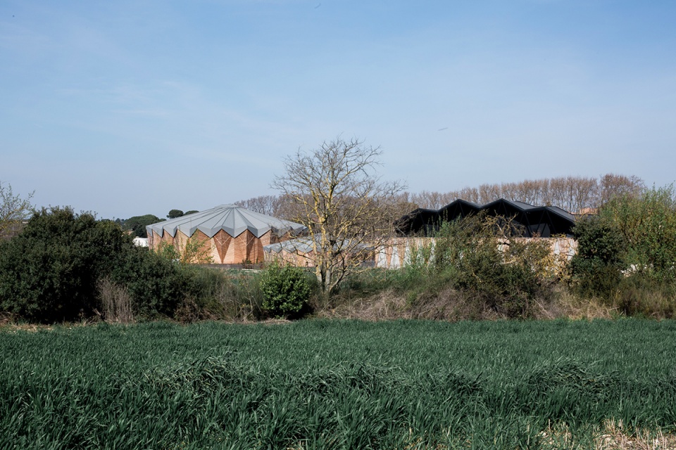 domaine de bayssan auditorium and open air amphitheater by k architectures