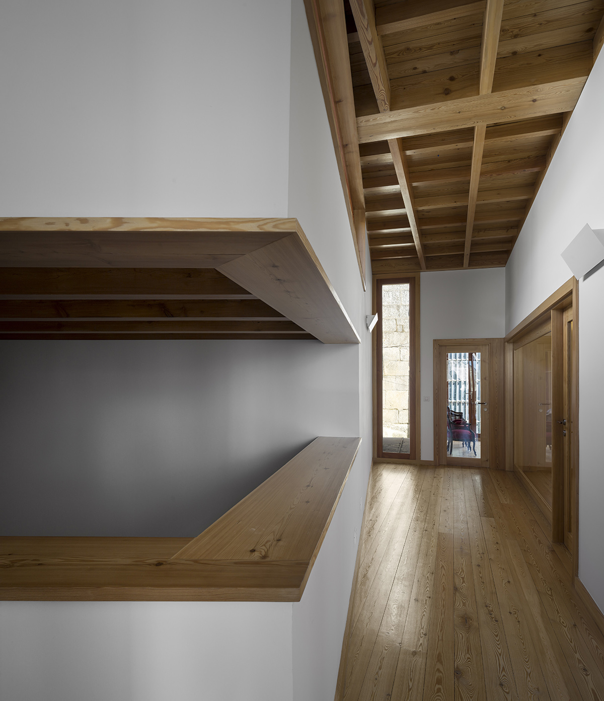 refurbishment of cabido facilities by carlos castanheira clara bastai