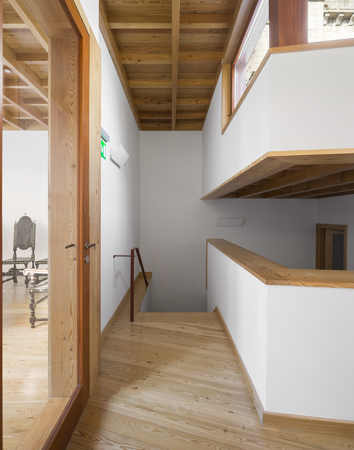 refurbishment of cabido facilities by carlos castanheira clara bastai