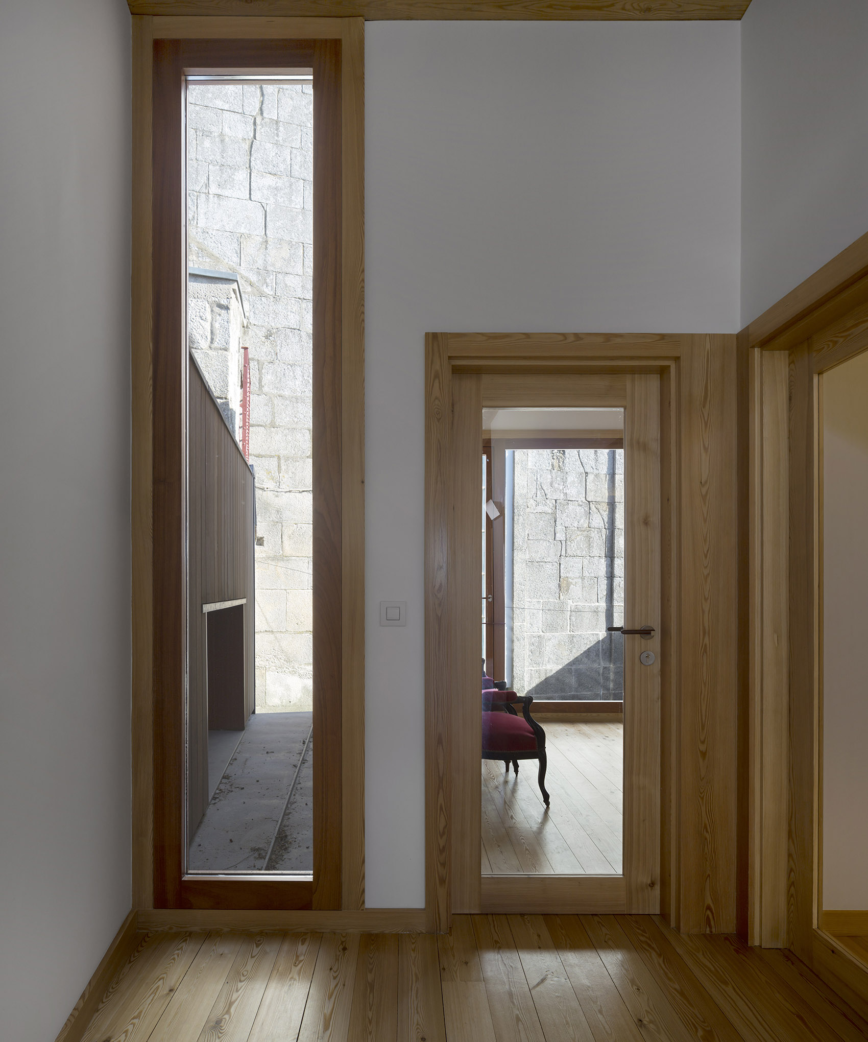 refurbishment of cabido facilities by carlos castanheira clara bastai
