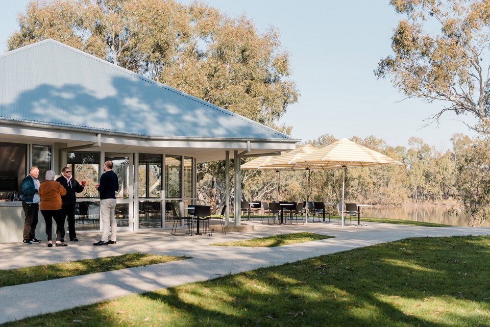 Urana Aquatic Leisure Center by Regional Design Service