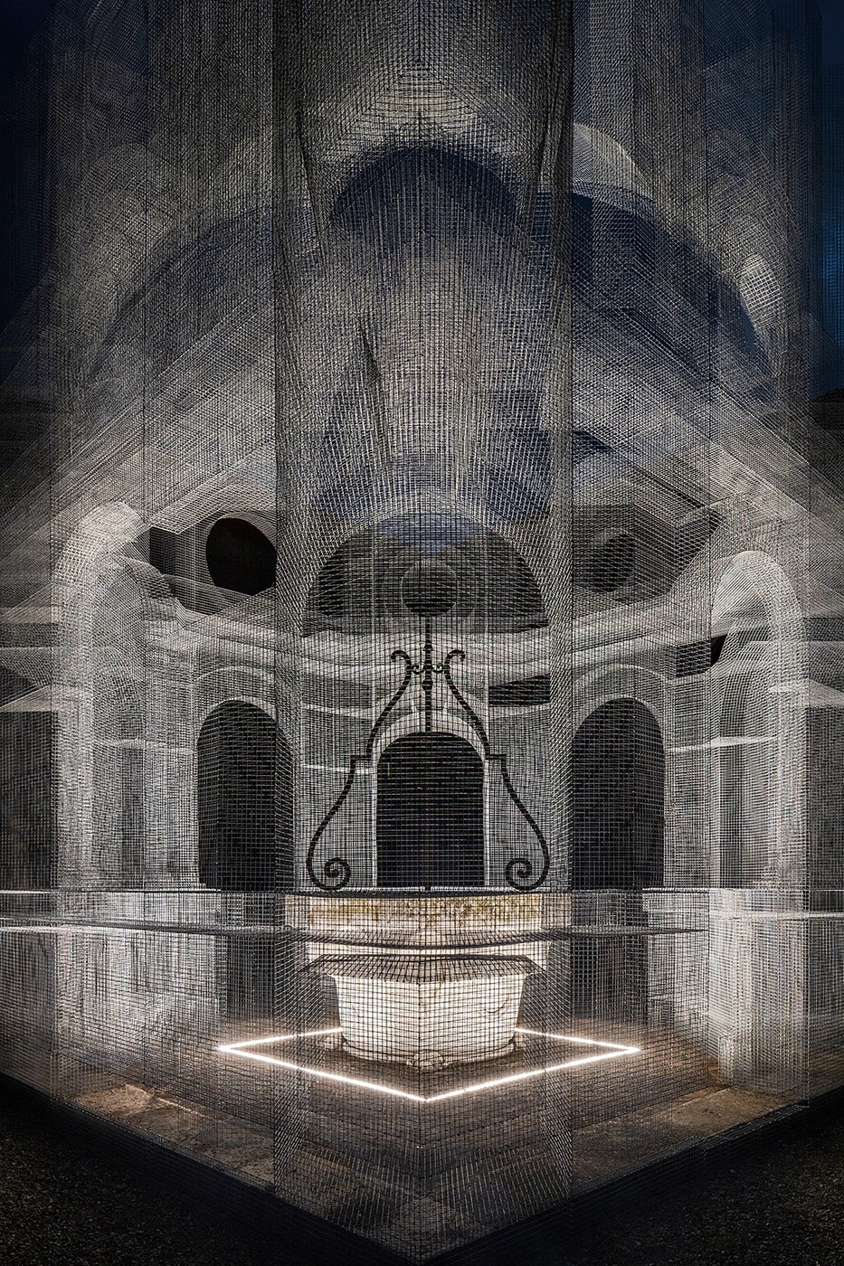 Sacral Edoardo Tresoldi