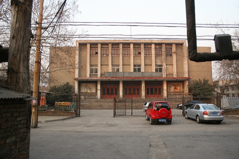 under 35 li hao