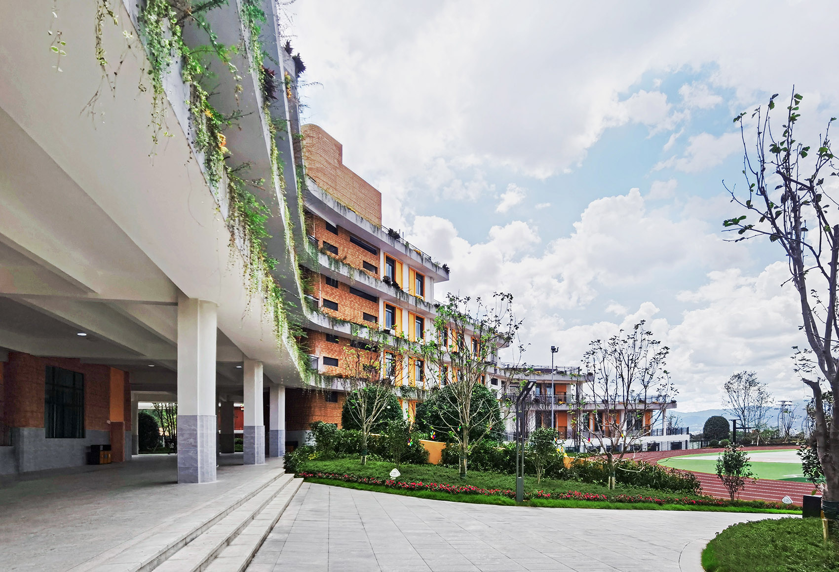 Yuxi High tech Primary School Oneself Alliance