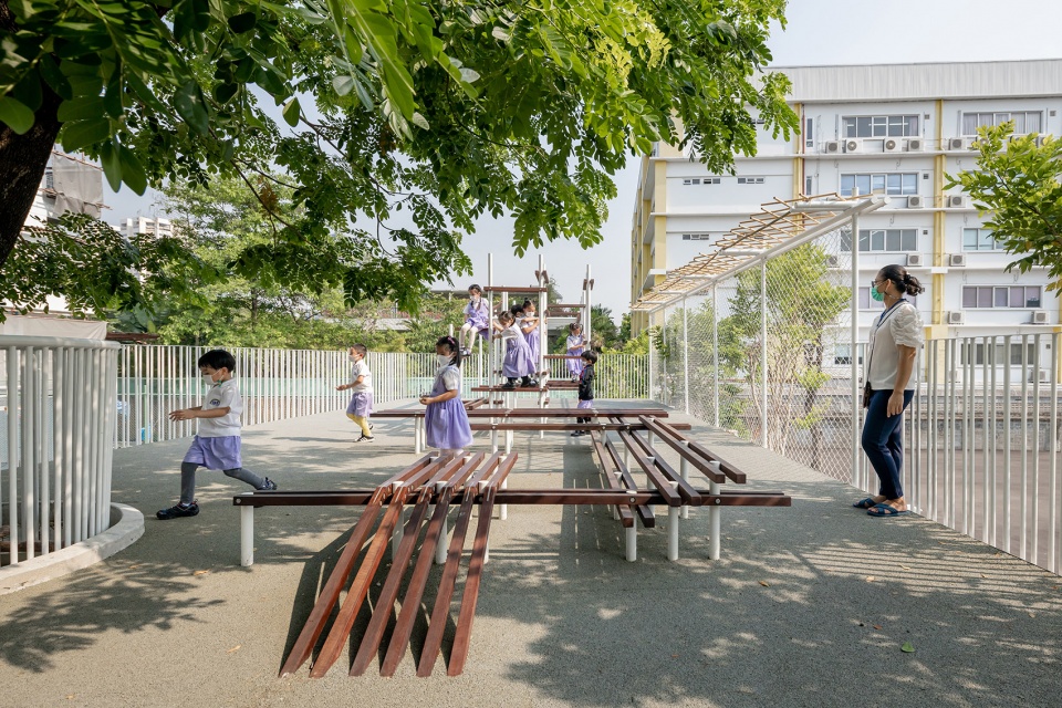 Thawsi Playground Imaginary Objects