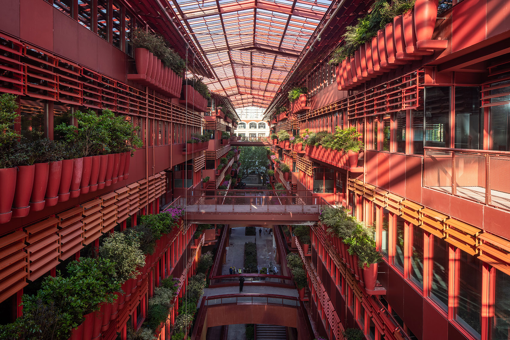 The street of 1000 red jars Jean Nouvel