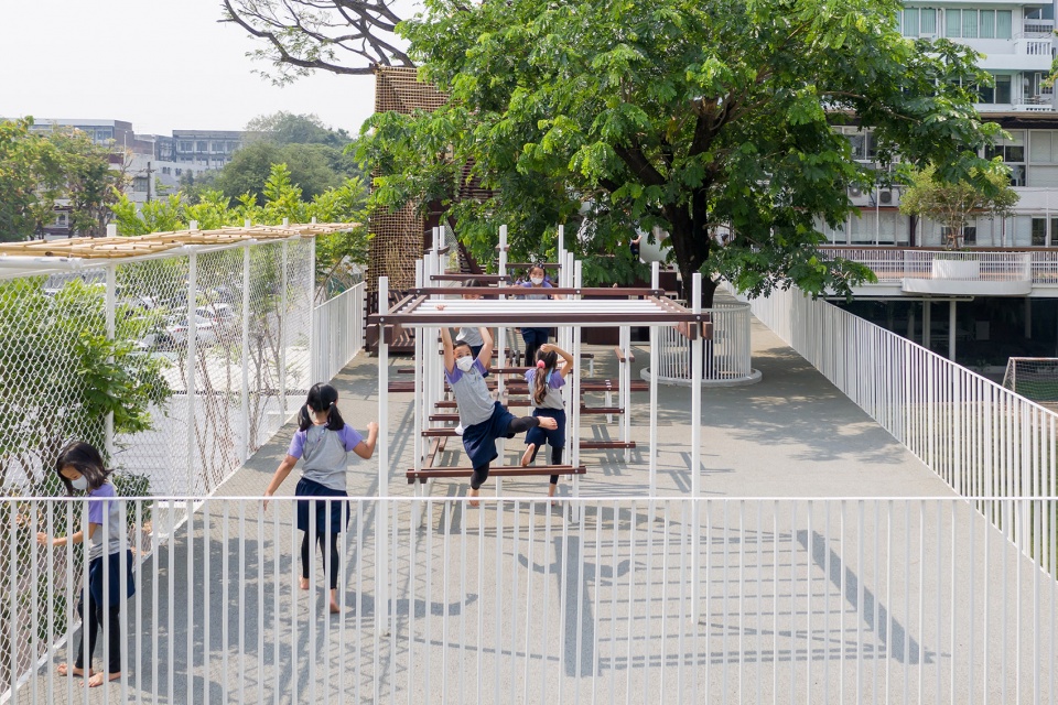 Thawsi Playground Imaginary Objects