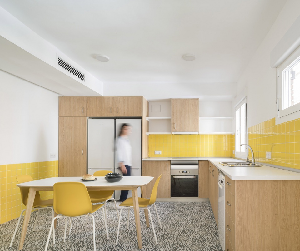 Getafe Student s residence by OOIIO Architecture