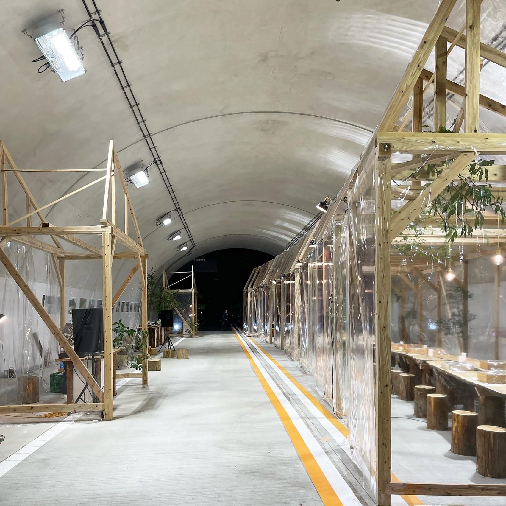 Yabakei Tunnel Hotel by Fumihiko Sano Studio