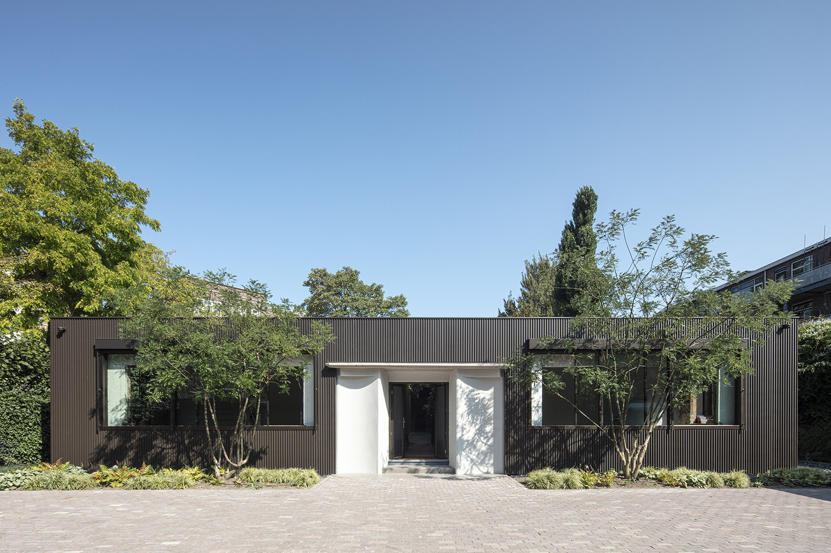 Villa West by MASA architects