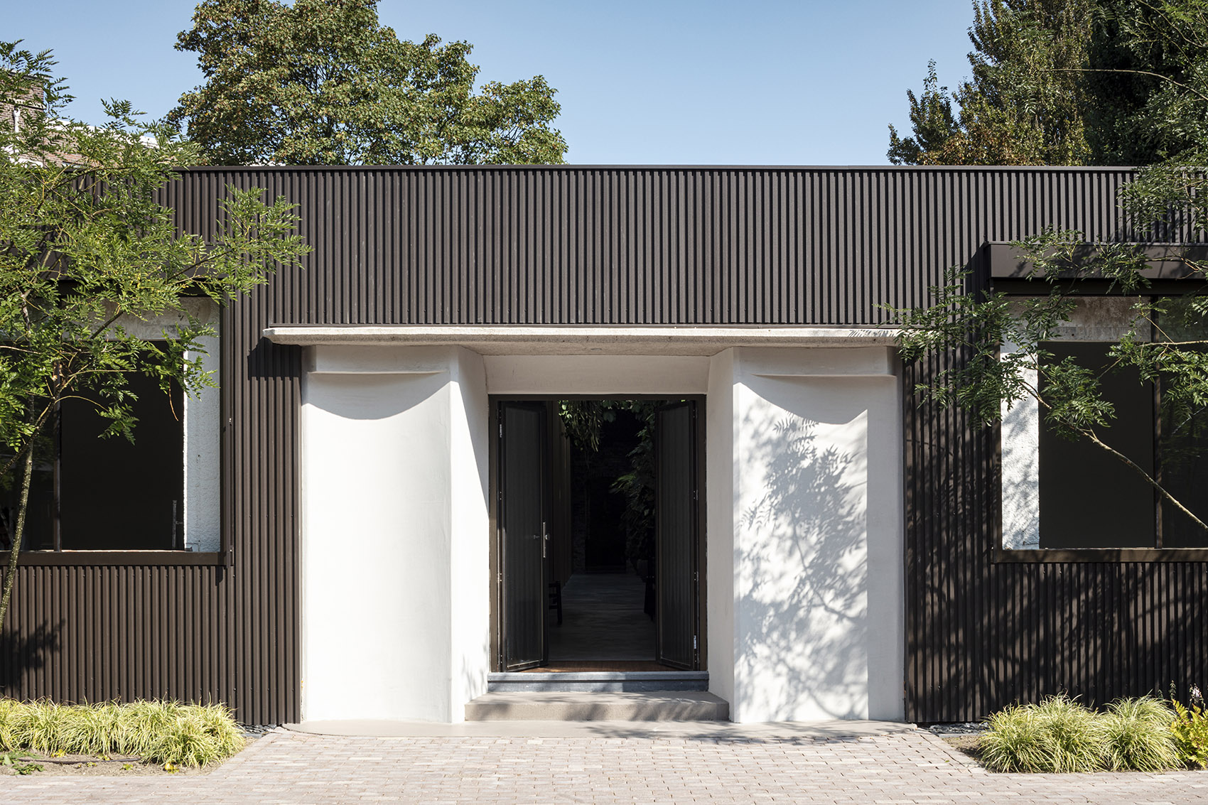 Villa West by MASA architects