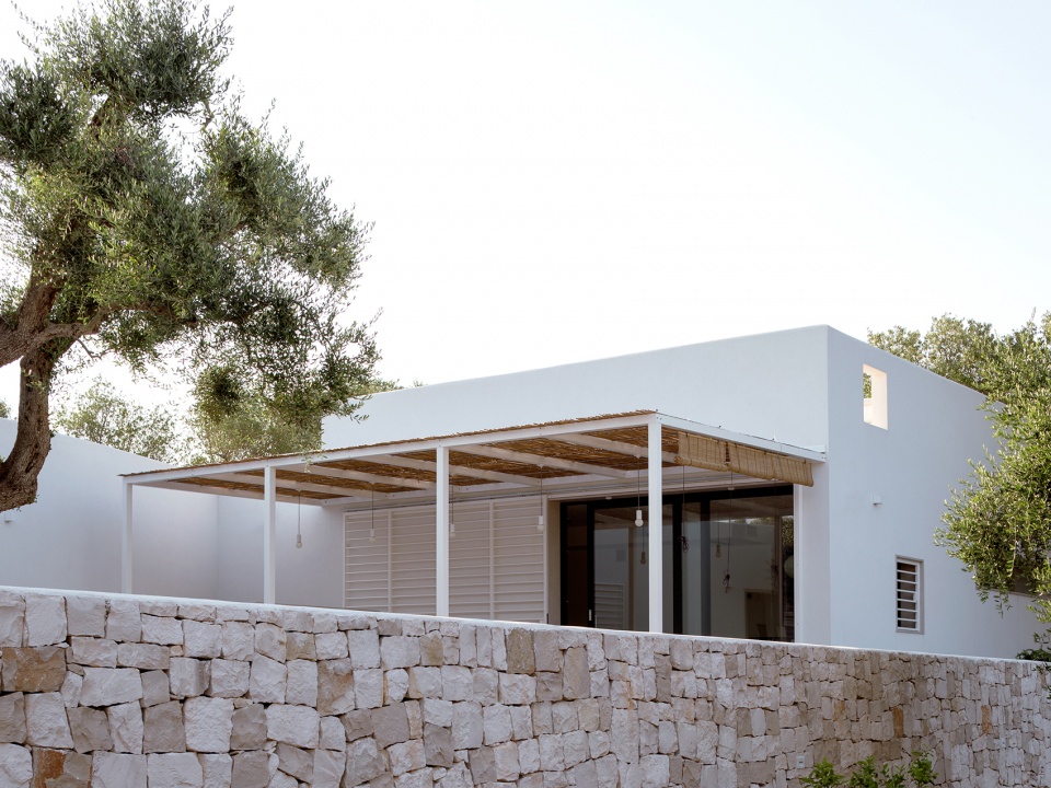 uliveto house by noname studio