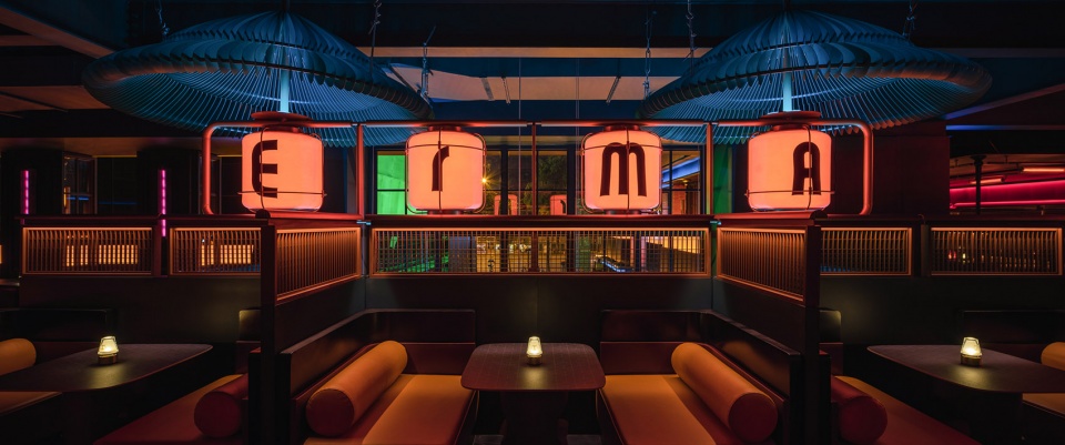 ermapub taikoo li china by hdc design