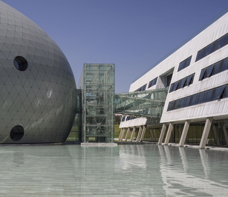 the presidential symphony orchestra concert hall by uygur architects