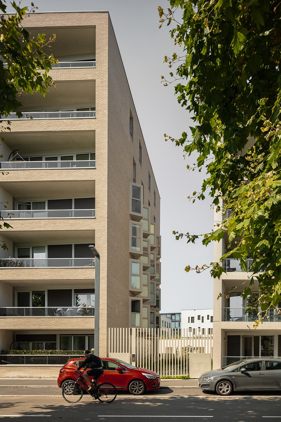 ilot 13B Rives de la Haute Deule by KAAN Architecten
