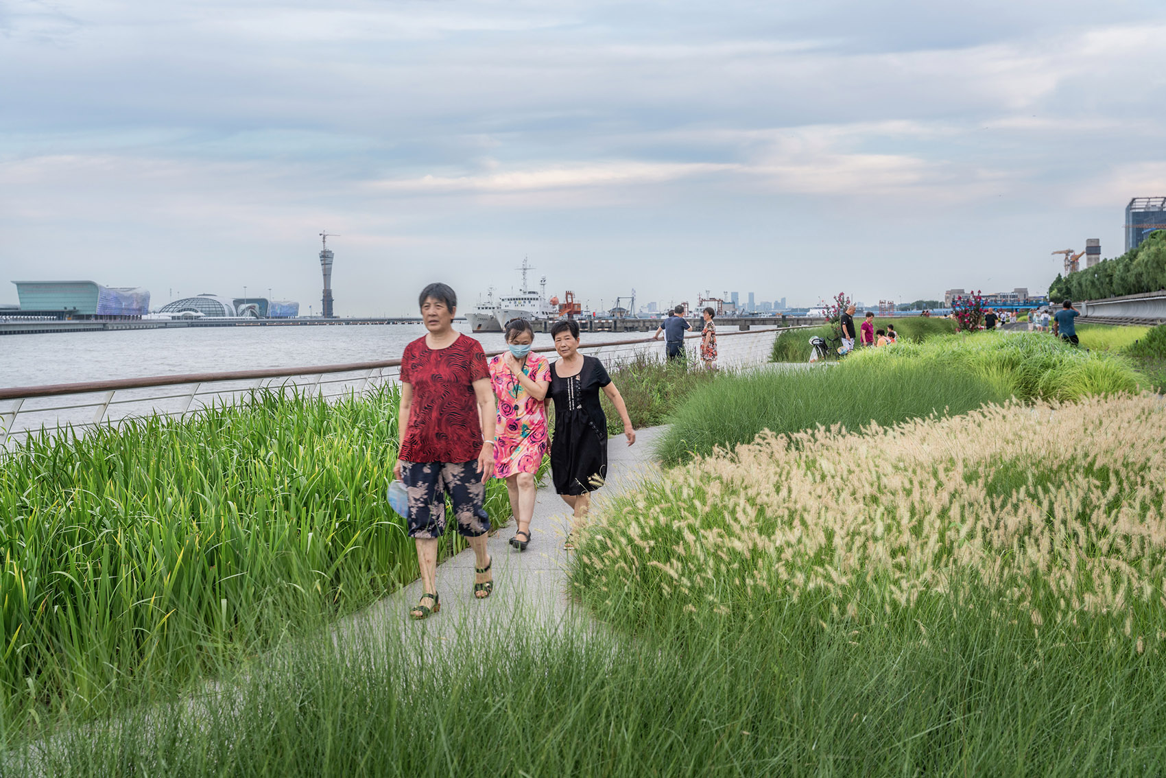 Ecological and Civic Transformation of the Waterfront of Baoshan Binjiang Phase I by Daguan Landscape Design
