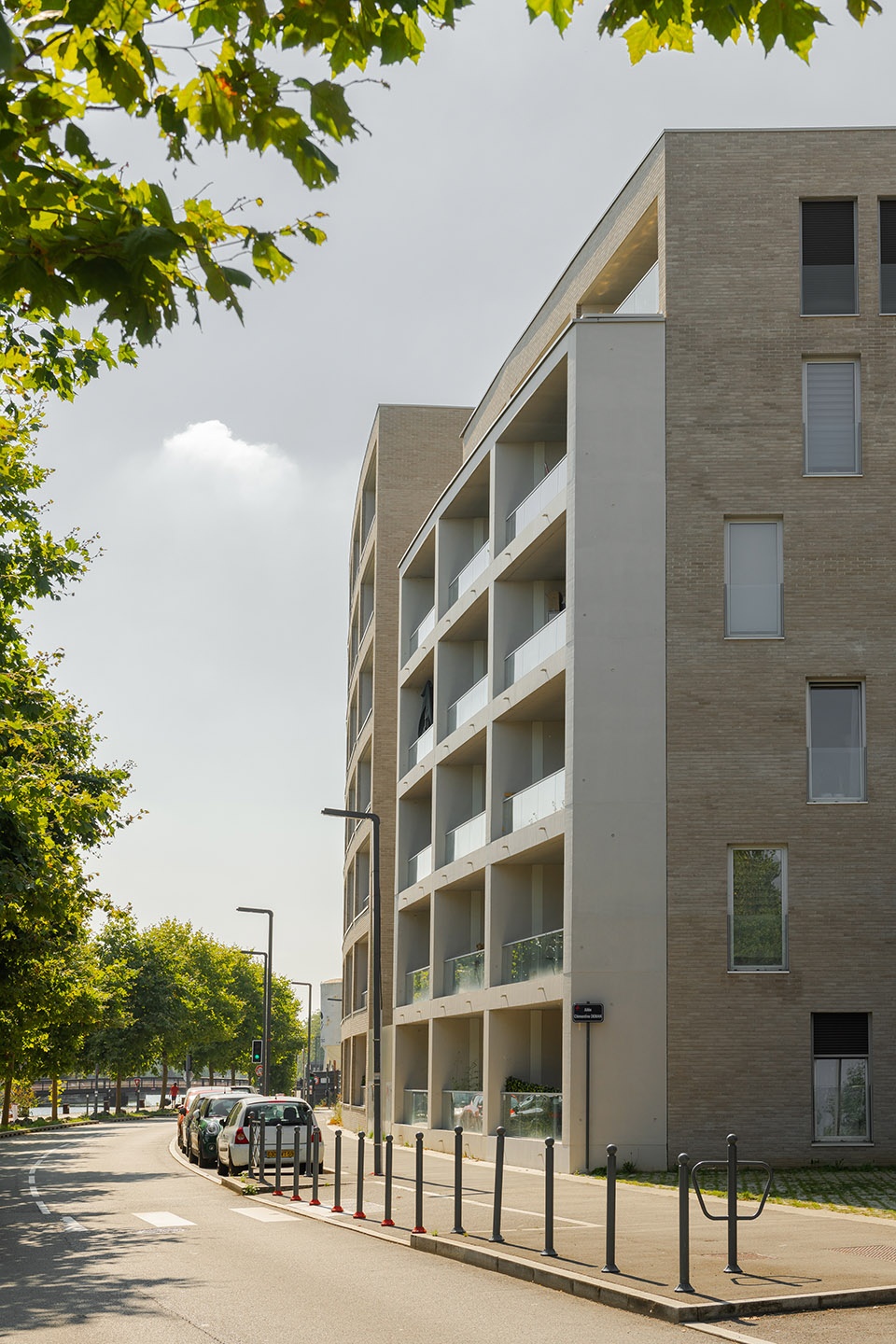 ilot 13B Rives de la Haute Deule by KAAN Architecten