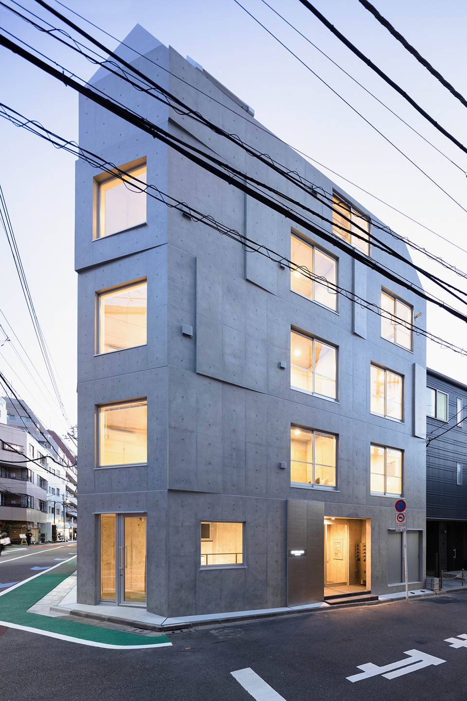 escenario shirokan by sasaki architecture ytro design institute