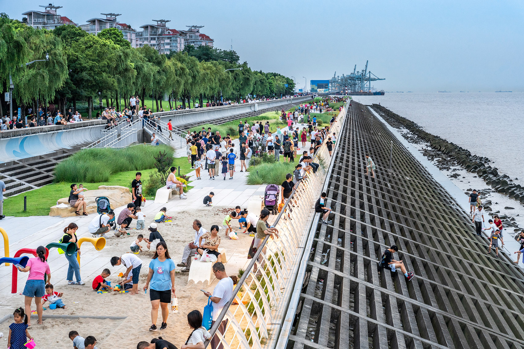 Ecological and Civic Transformation of the Waterfront of Baoshan Binjiang Phase I by Daguan Landscape Design