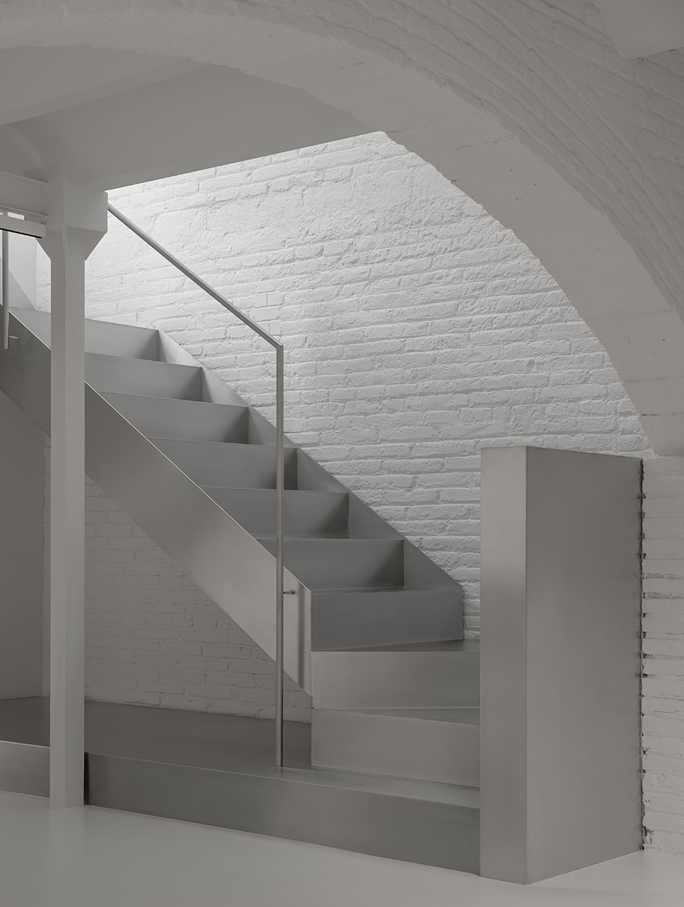 RI HOUSE Barcelona by Francesc Rife Studio