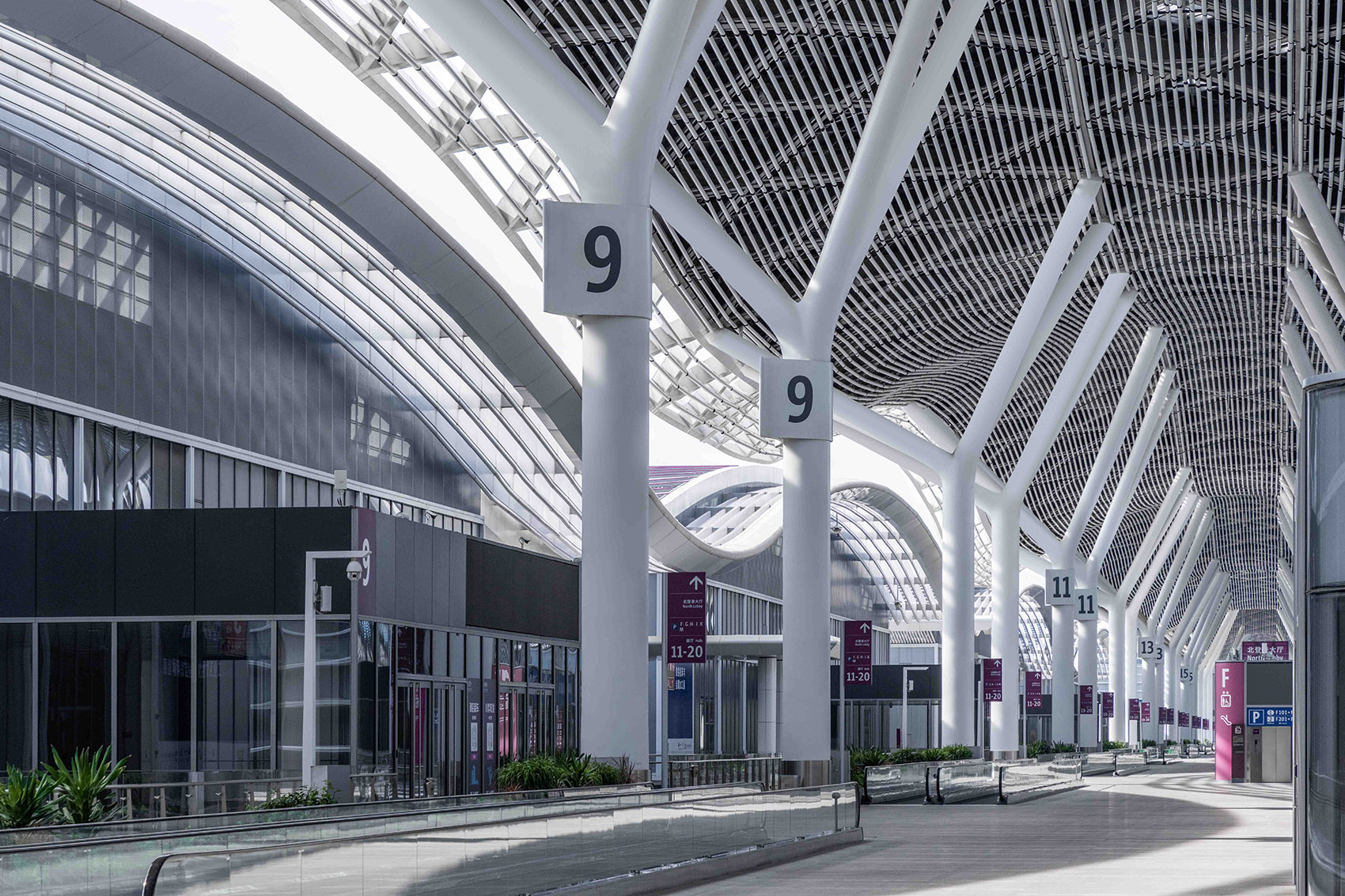 Shenzhen World China by VP