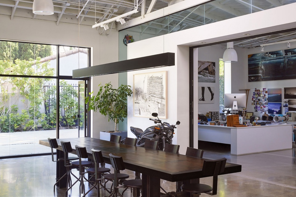 Aether Apparel Headquarters by Assembledge