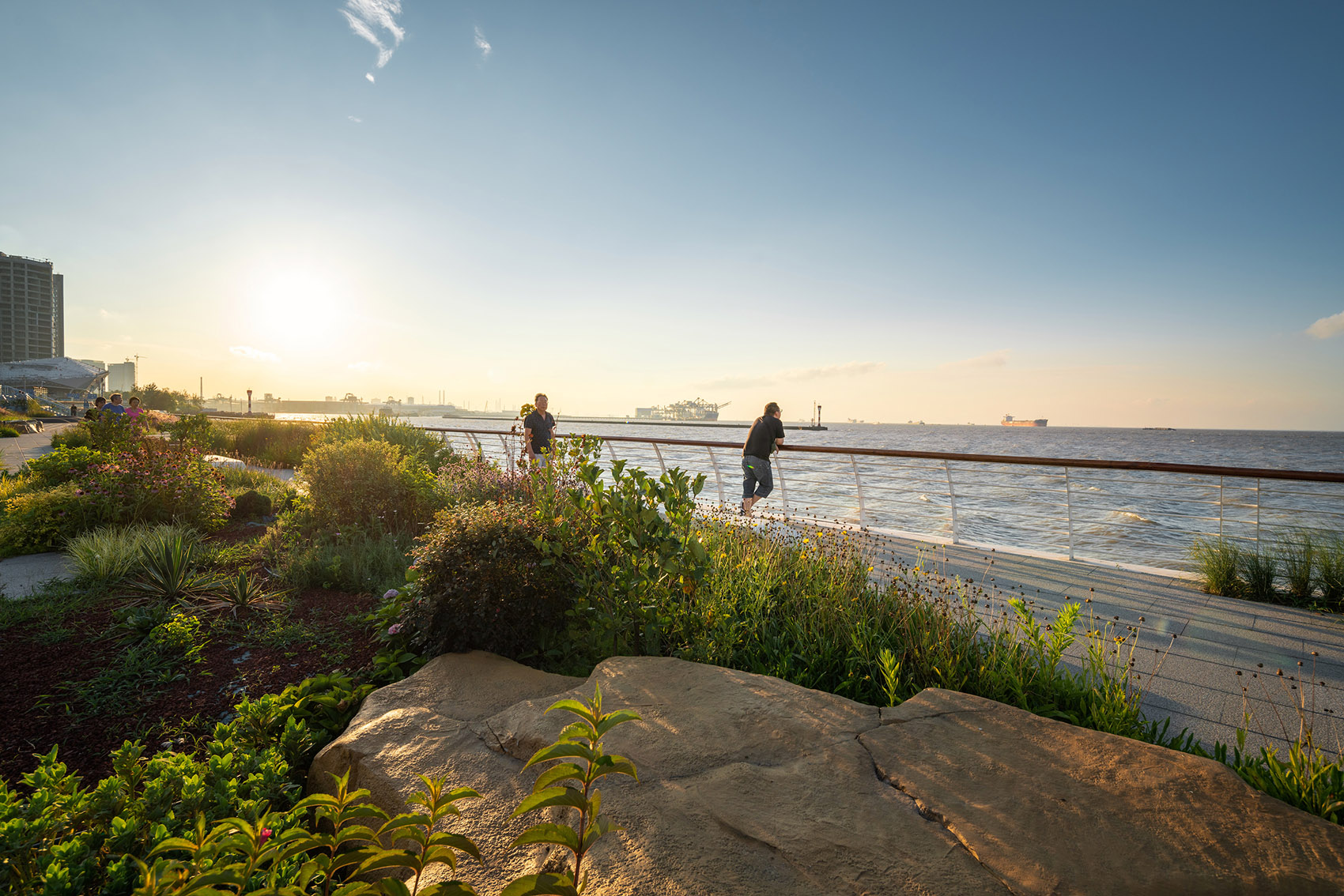 Ecological and Civic Transformation of the Waterfront of Baoshan Binjiang Phase I by Daguan Landscape Design